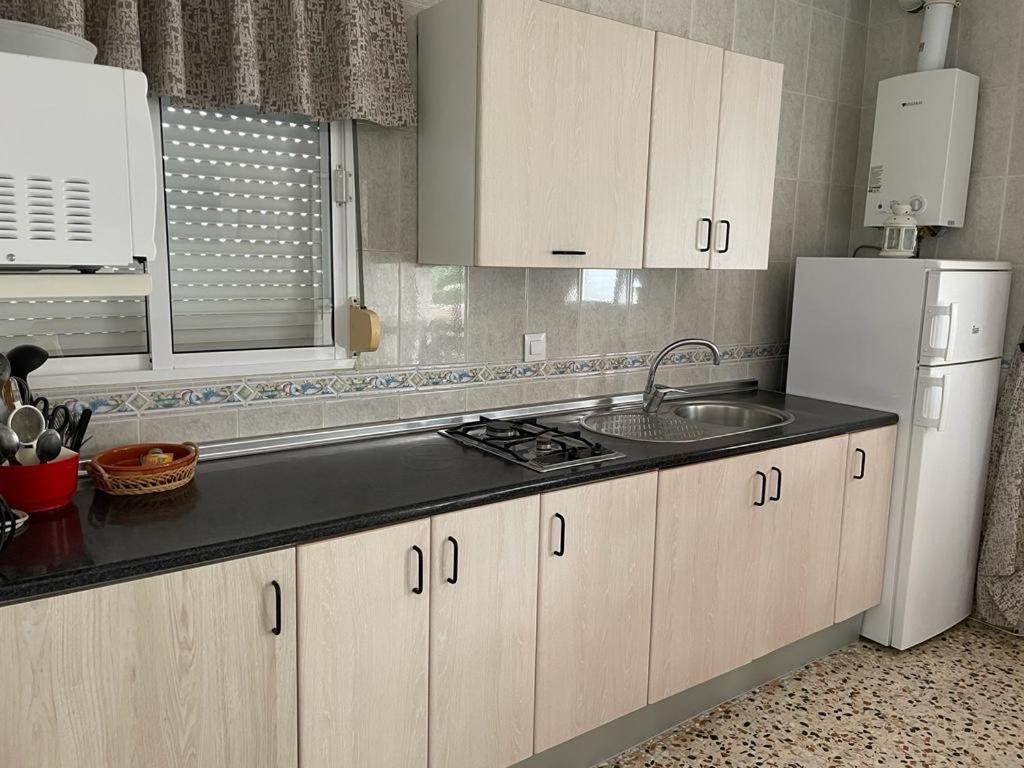 Apartamentos Bolonia Paraiso エクステリア 写真
