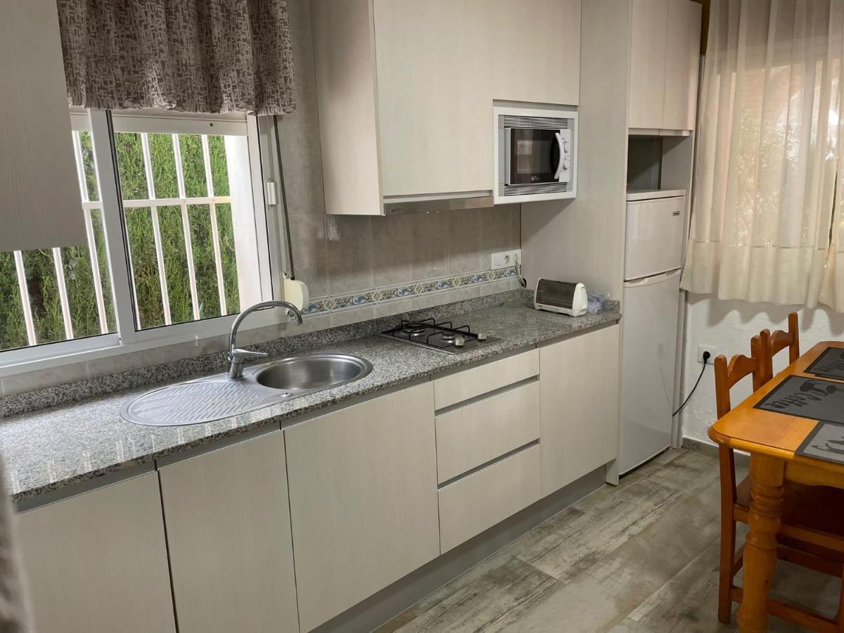 Apartamentos Bolonia Paraiso エクステリア 写真