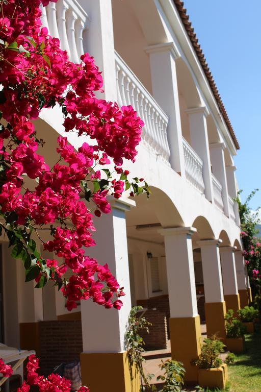 Apartamentos Bolonia Paraiso エクステリア 写真