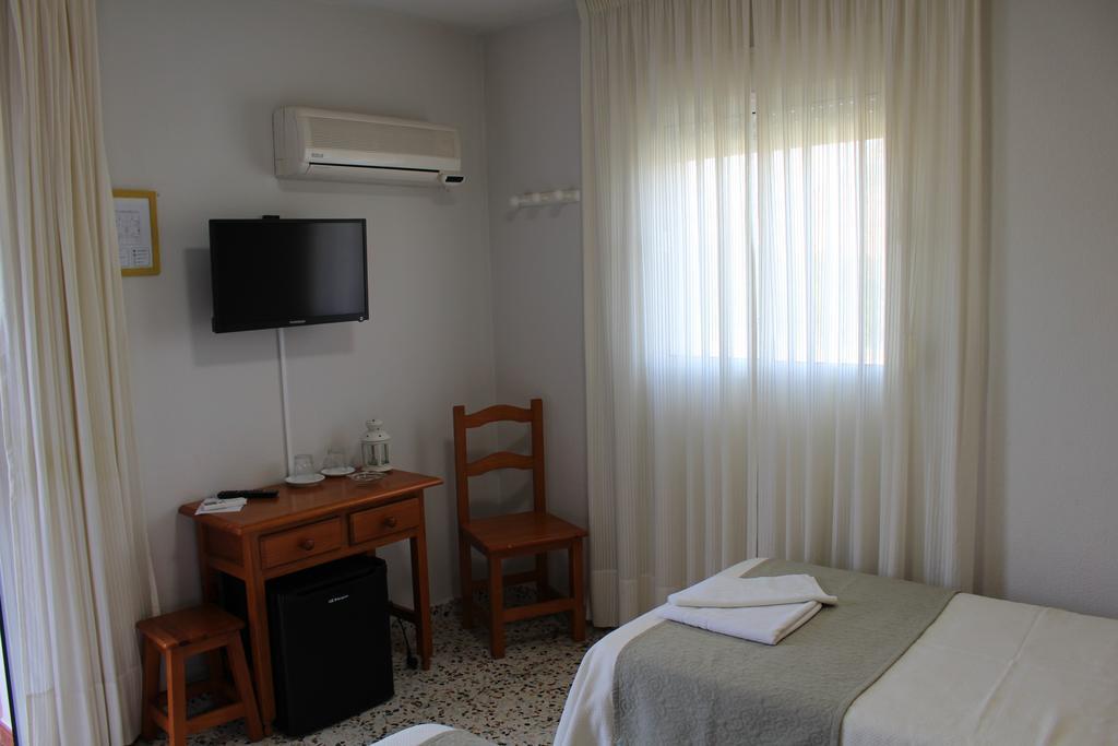 Apartamentos Bolonia Paraiso エクステリア 写真