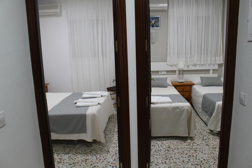 Apartamentos Bolonia Paraiso エクステリア 写真