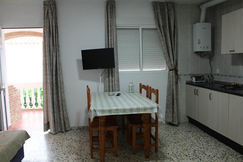 Apartamentos Bolonia Paraiso エクステリア 写真