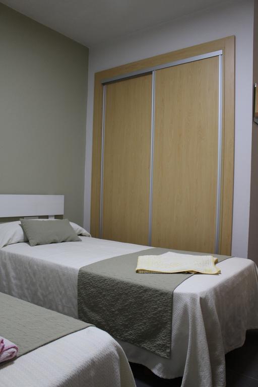 Apartamentos Bolonia Paraiso エクステリア 写真